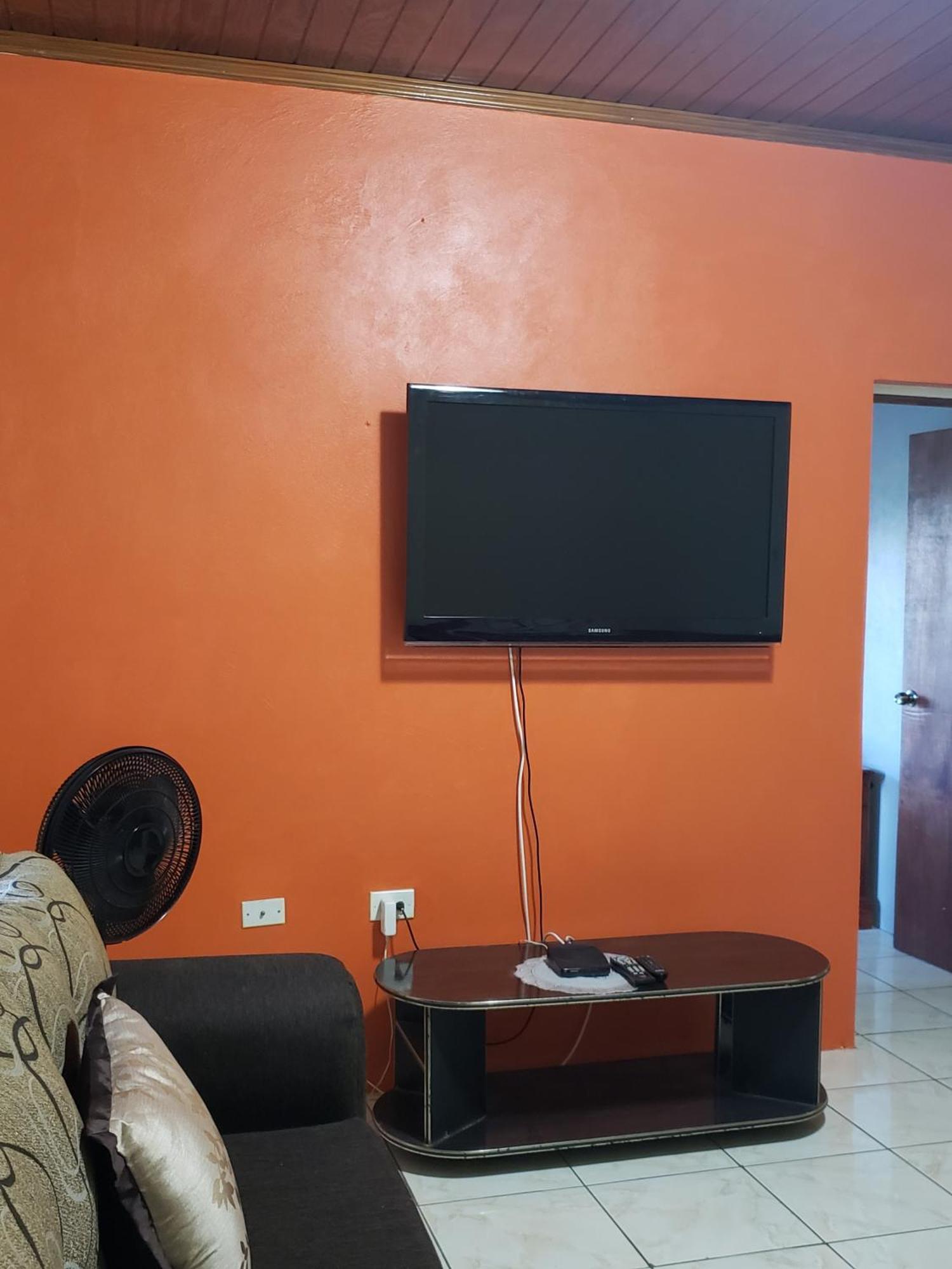 Lion'S View Bed & Breakfast Мандевил Екстериор снимка